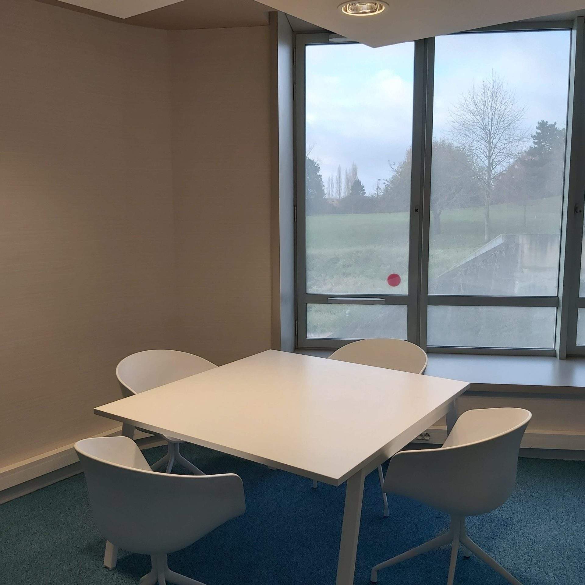 Réservez un espace - Bureau-de-passage-RDC